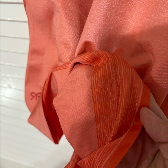 Ruby Ribbon. Size 42 - Picture 2 of 2